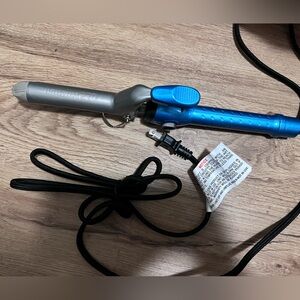 Babyliss 1.25 inch curling iron OFFERS WELCOME